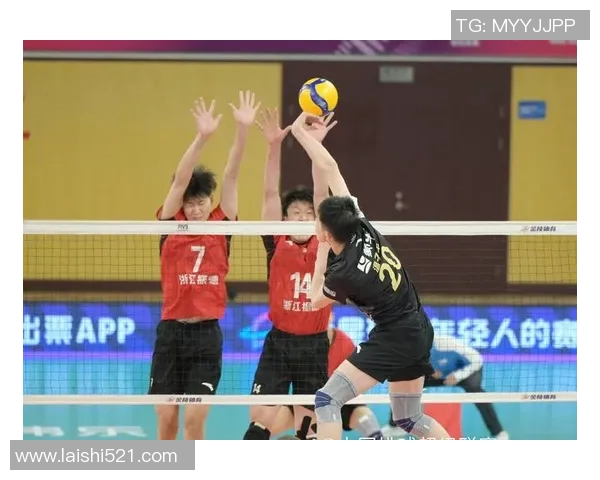 男排联赛常规赛精彩战报回顾与分析各队表现亮眼引发热议 男排联赛常规赛精彩战报回顾与分析各队表现亮眼引发热议