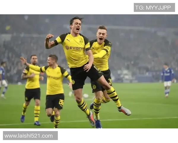 多特战胜汉堡，德甲保级形势稍缓