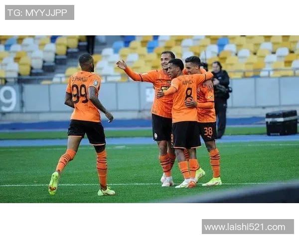 凯-费尔德大胜对手,全队火力全开! 凯-费尔德大胜对手,全队火力全开!